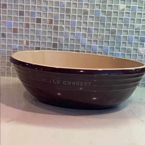Le creuset serving bowl